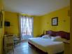 Castillon des Baux - Hotel