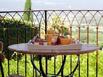 Le Clos de la Glycine - Hotel