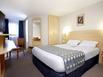 Kyriad Plaisir St Quentin en Yvelines - Hotel