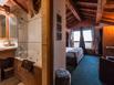 Les Monts Charvin - Hotel