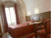 Hôtel Le Cheval Blanc - Hotel
