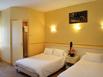 LOGIS HOSTELLERIE DU CHEVAL BLANC - Hotel