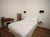Les Trois Lys - Hotel