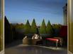 Hotel Plaza Athenee Paris - Hotel