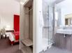 Kyriad Versailles - St Cyr lEcole - Hotel