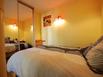 Studios Paris Appartement Chevalier de la Barre - Hotel