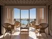 Relais de la Reine - Hotel
