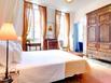 Maison de la Porte Fortifiée - Hotel