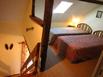 Holiday Home Les Volets Rouges Devay - Hotel