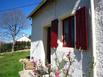 Holiday Home Les Volets Rouges Devay - Hotel