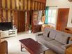 Holiday Home LAurone Courtonne les deux Eglises - Hotel