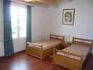 Holiday Home Saint-Denis La Motte Bossee Saint-Denis dOlero - Hotel