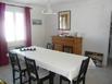 Holiday Home Saint-Denis La Motte Bossee Saint-Denis dOlero - Hotel