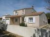 Holiday Home Des Fregates La Bree les Bains - Hotel