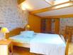 Holiday Home Entre Gard Et Ardeche Saint Privat De Champclos - Hotel