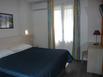 Hôtel Parisien - Hotel