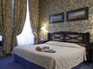 Htel Beaubourg - Hotel