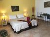 La Petite Auberge de Roussillon - Hotel