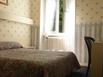 Htel Saint Jean - Hotel