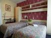 Htel Saint Jean - Hotel