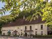 Logis Hostellerie des Monts Jura - Hotel