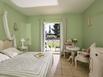 Le Clos Des Pradines - Hotel