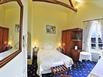 Logis Le Grand Monarque - Hotel