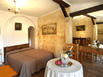 Hostellerie les Remparts - Hotel