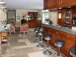  - Hotel