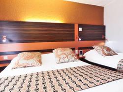  - Hotel