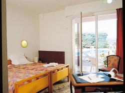  - Hotel