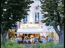  - Hotel