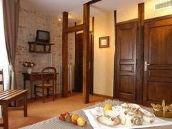  - Hotel