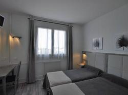  - Hotel