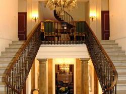  - Hotel