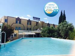  - Hotel