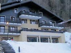  - Hotel