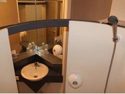  - Hotel