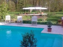  - Hotel