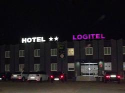  - Hotel