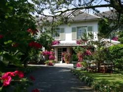  - Hotel