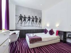  - Hotel