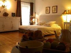  - Hotel
