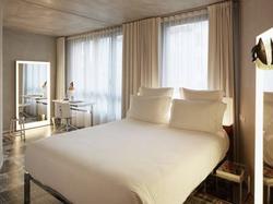  - Hotel