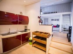  - Hotel