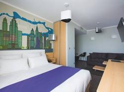  - Hotel