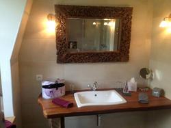  - Hotel