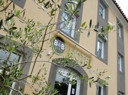  - Hotel
