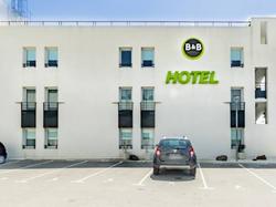  - Hotel