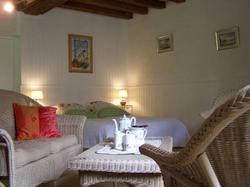  - Hotel